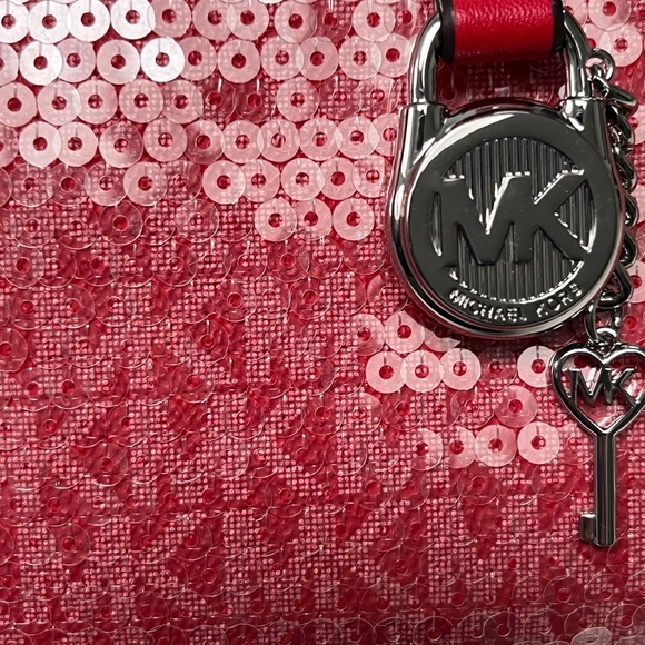 MICHAEL KORS LYRA AUTHENTIC Mini Logo Crossbody Bright Red - Picture 6 of 6